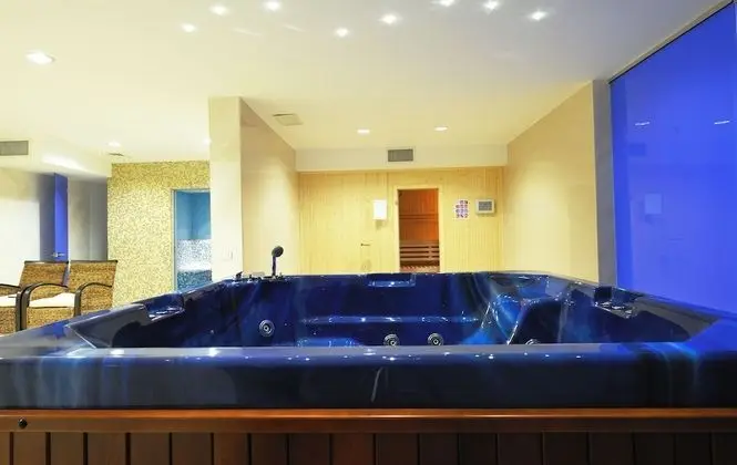 Hotel Minerva - Havuz