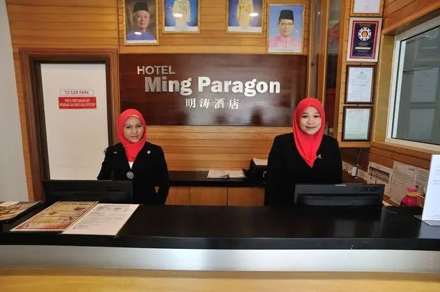 Ming Paragon Hotel - Lobi