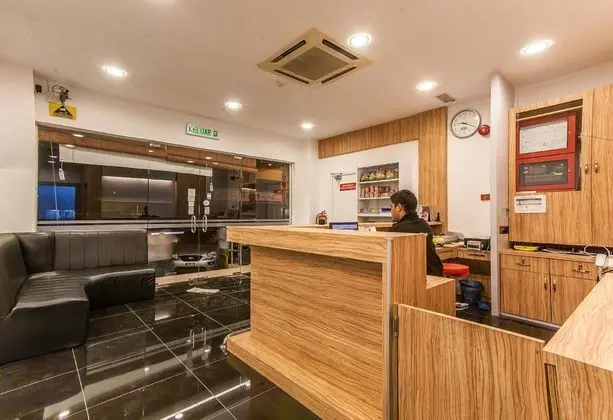 MING STAR HOTEL - Lobi