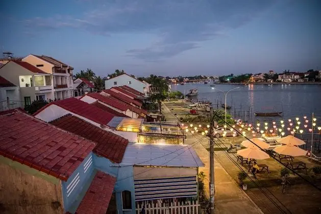 Minh An Riverside Villa