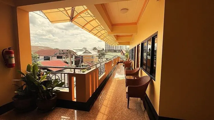 Mini Cost Apartment & Guesthouse - Dış Mekan