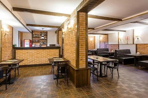 Mini-Hotel Gastsinny yard "La Menska" - Yerinde Yemek