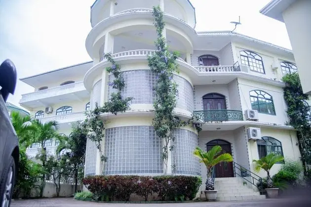 Mini-Mansion Villa Adjacent To The Beach - Dış Mekan