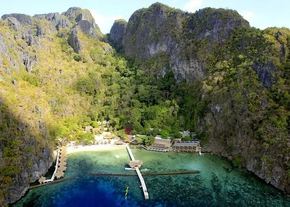 Miniloc Island Resort