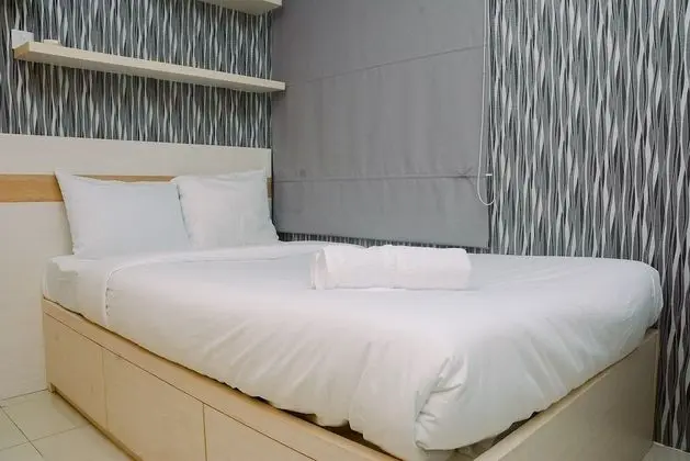 Minimalist 1BR with Pool View at Bassura City Apartment - Öne Çıkan Resim