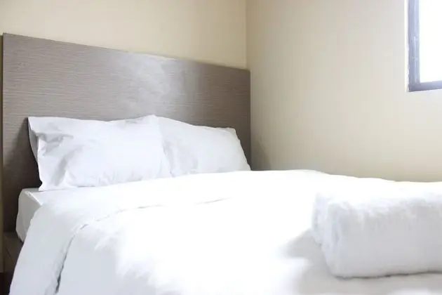 Minimalist 3BR Gateway Cicadas Ahmad Yani Apartment