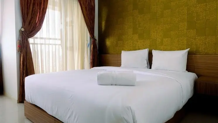 Minimalist and City View 1BR Apartment at Cosmo Terrace