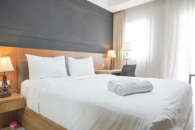 Minimalist And Comfort Stay Studio Room At Signature Park Grande Apartment