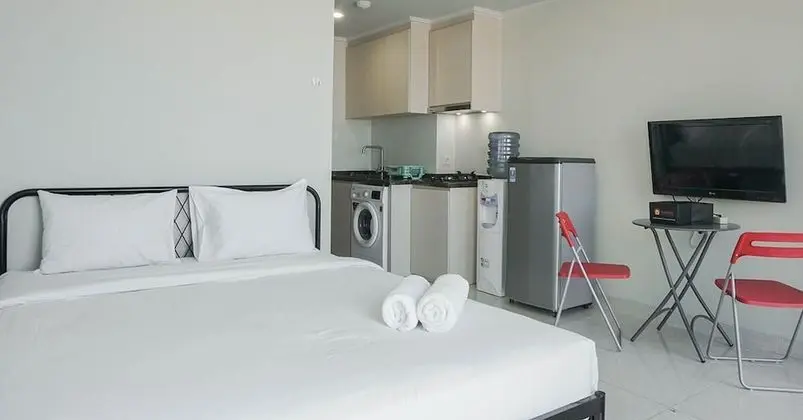 Minimalist and Comfort Studio at Green Sedayu Apartment - Öne Çıkan Resim