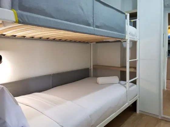 Minimalist And Cozy 2Br At La Hub City Apartment