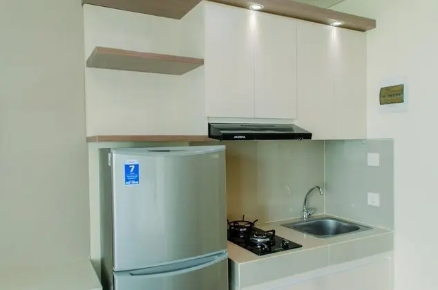 Minimalist and Cozy Living Studio Apartment at B Residence - Mutfak