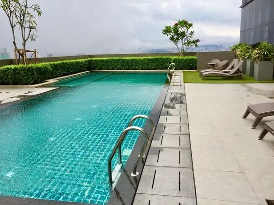 Minimalist Duplex at Sunway & PJ - Havuz