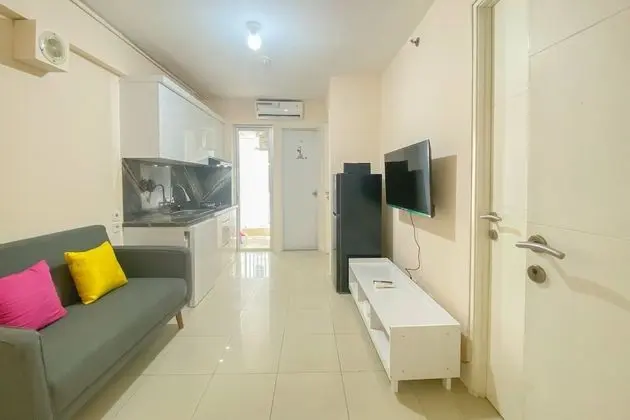 Minimalist And Good Deal 2Br At Bassura City Apartment - Öne Çıkan Resim