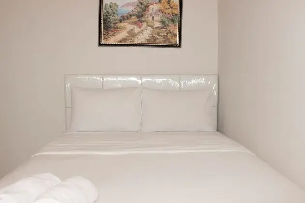 Minimalist And Homey 1Br At Bassura City Apartment