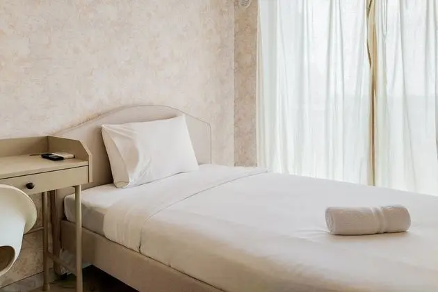 Minimalist and Homey Studio Apartment at Sky House BSD - Oda