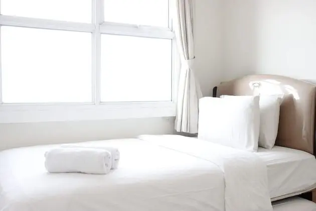 Minimalist and Modern 1BR Apartment at Parahyangan Residence - Öne Çıkan Resim