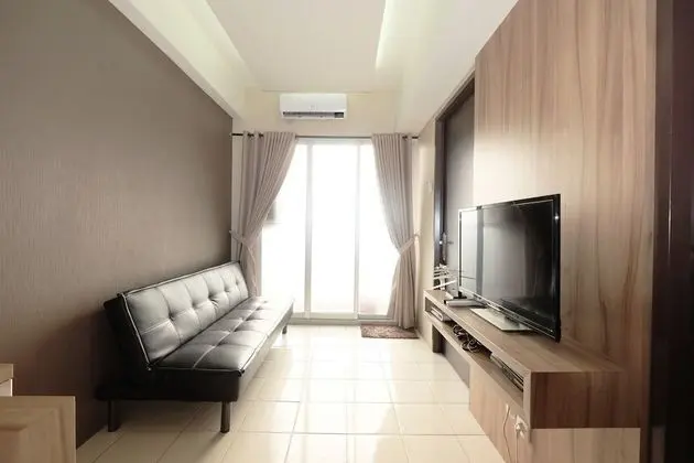 Minimalist Serpong Greenview Apartment