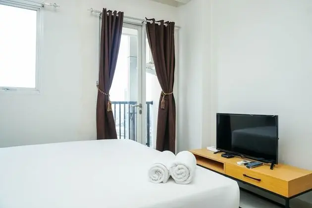 Minimalist Signature Park Grande Studio Apartment With City View At - Oda