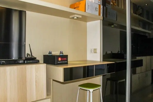 Minimalist Studio Apartment at Atria Residences with Pool View - Mutfak