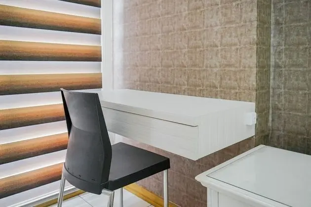 Minimalist Studio Apartment with City View at M-Town Residence - Oda