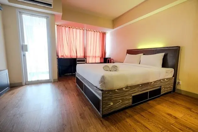 Minimalist Studio Apartment at H Residence - Öne Çıkan Resim