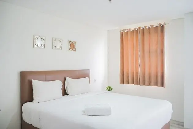 Minimalist Studio Bintaro Icon Apartment near British School
