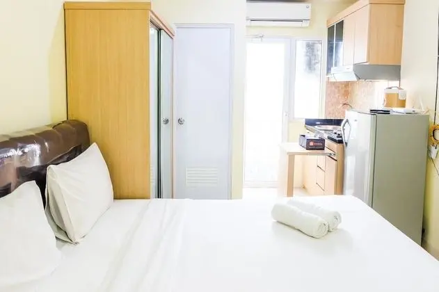 Minimalist Studio Green Pramuka Apartment - Öne Çıkan Resim