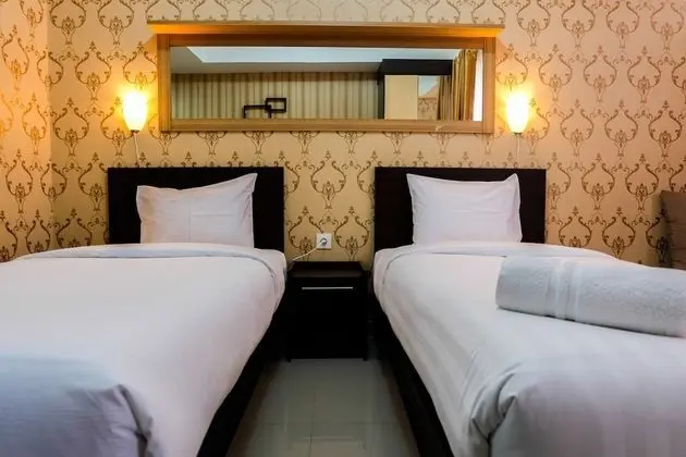 Minimalist Studio The Oasis Apartment near Omni Hospital Cikarang