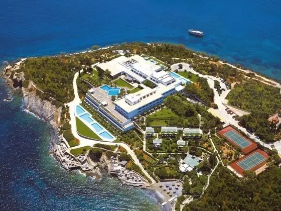 Minos Palace Hotel & Suites