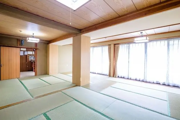 Minshuku Tsukimiya - Oda