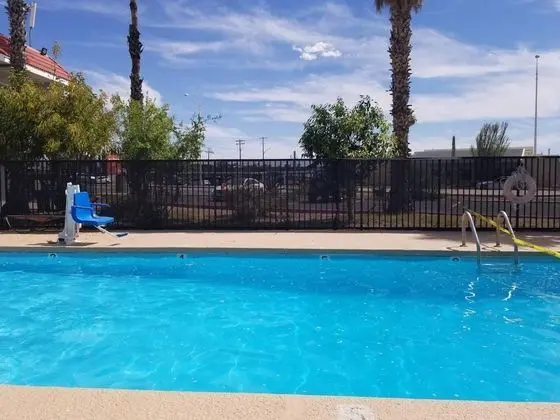 Minsk Hotels - Extended Stay, I-10 Tucson Airport - Havuz