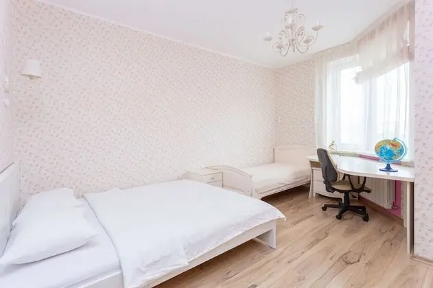 MinskLux Apartments 2 bedrooms - 100 sqm - Oda