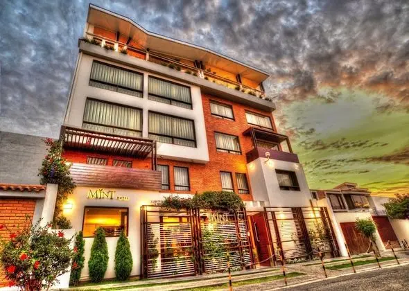 Mint Hotel