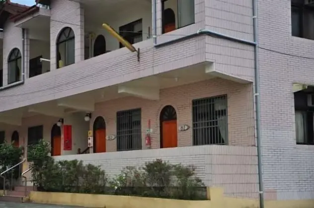 Minzu Hotel