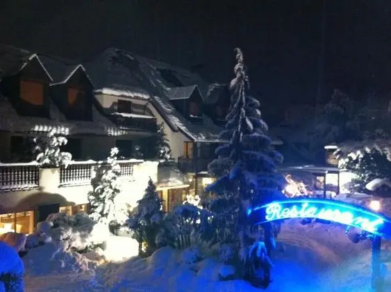 Hotel Mir - Dış Mekan