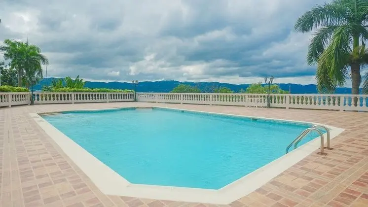 Mira Bay Apartments - Havuz