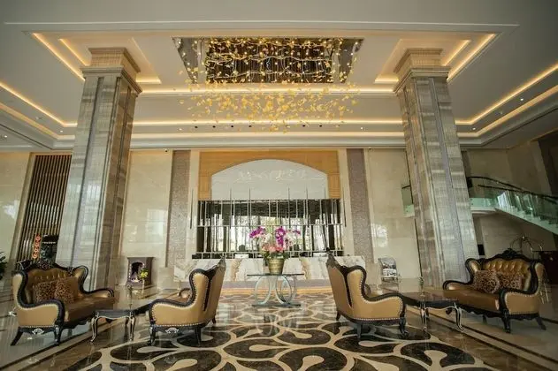 The Mira Central Park Hotel - Lobi