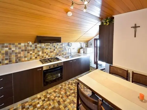Mira Vir in Vir With 3 Bedrooms and 1 5 Bathrooms - Oda
