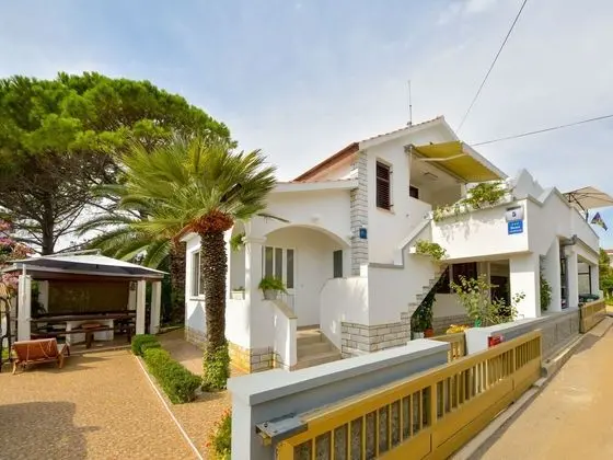 Mira Vir in Vir With 3 Bedrooms and 1 5 Bathrooms - Oda