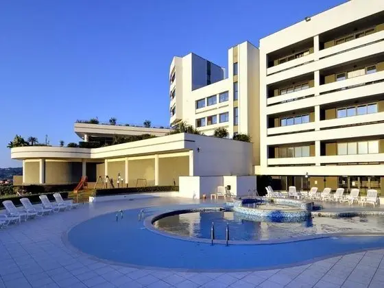Mirabeau Park Hotel - Havuz