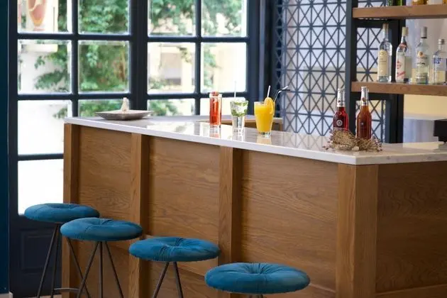 Mirabel - Bar