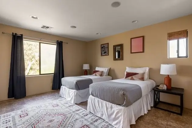 Mirabella by Avantstay Eclectic 10 Acre Estate w/ Prvt Lake, Golf Course, & Pool - İç Mekan