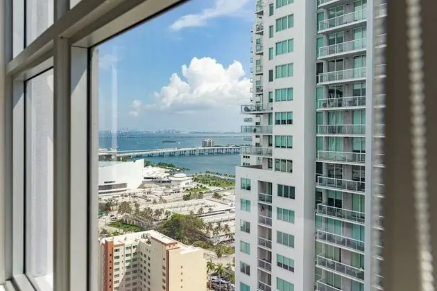 MirabileCondoDwntown MIA Brickell w PRKG