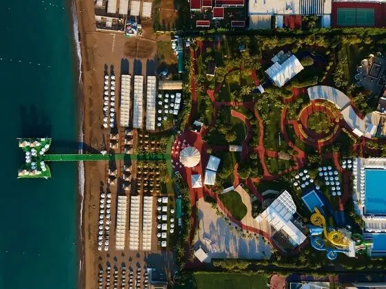 Miracle Resort Hotel - 3
