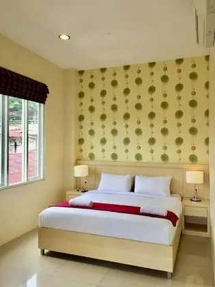 Miracle Hotel Manado - Oda