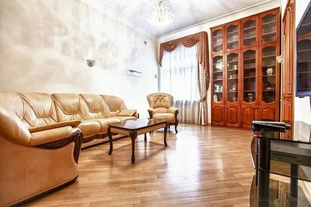 Miracle Premium Apartments Smolenskiy 3