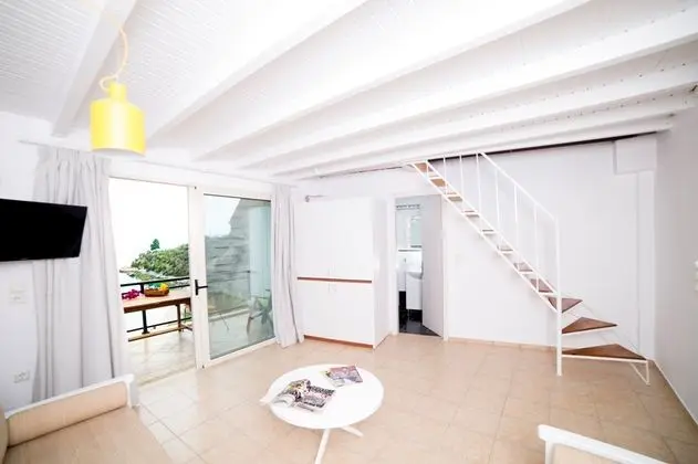 Miradouro Seafront Residences - Oda