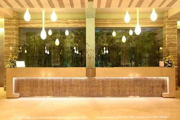 Mirage Hotel - Lobi