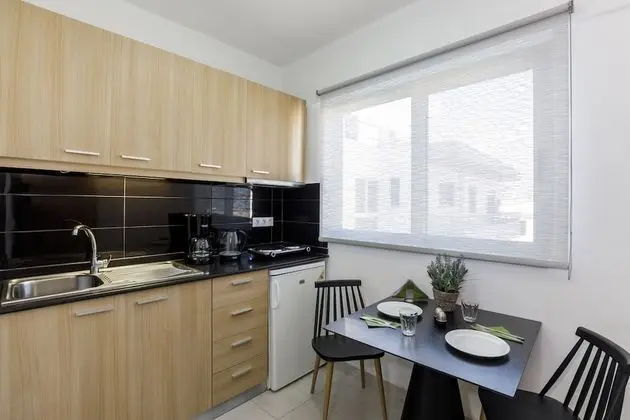 Mirage City Apartments - Mutfak
