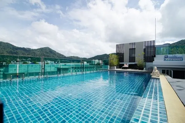 Mirage Express Patong Phuket Hotel - Havuz